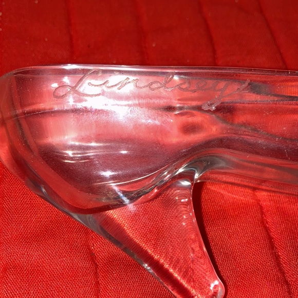 Lot 2 glass slipper shoes, hi heels, GT bow w/rhinestones & GT heart same. $18 - Picture 6 of 7